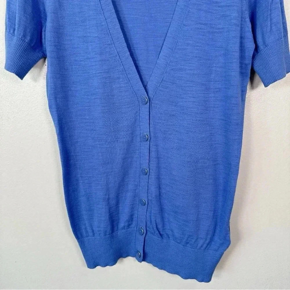 Banana Republic Womens Size Medium Vneck Button Short Sleeve Blue Cardigan - Picture 8 of 14
